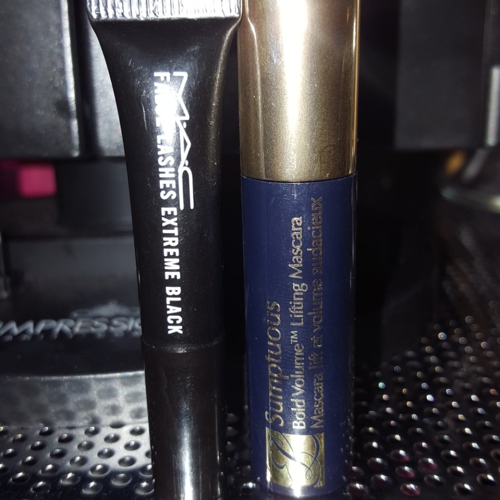 Make up bundle - Picture 3 of 5
